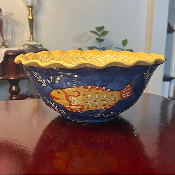Maxcera Mediterranean Large Serving Bowl Fish Nautical Ruffle Edge Hand Painted - Picture 4 of 10